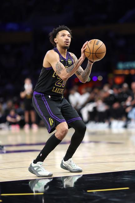 Lakers Sign Depth for Playoffs