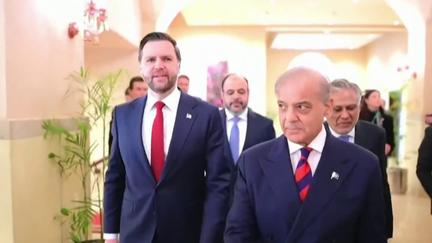 US and Iran begin historic talks