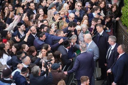 King Charles visits Golders Green