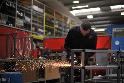 UK economy sees surprise growth