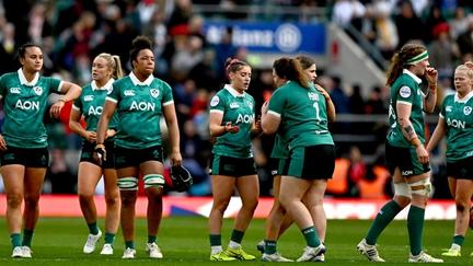 Red Roses Defeat Ireland at Twickenham