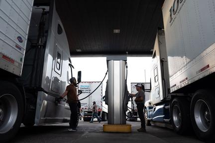 US inflation hits 3.3%