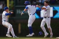 Cubs Sweep Phillies in Nine Straight