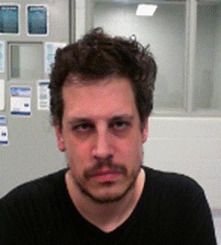 Far-right activist Milo Yiannopoulos deported after immigration arrest