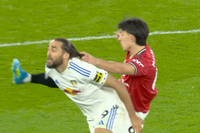 Lisandro Martinez red card controversy