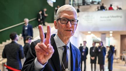 Apple Names John Ternus CEO