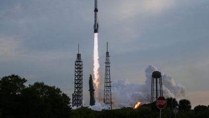 Blue Origin vertical landing success