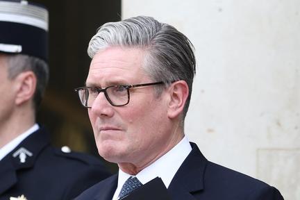 Starmer Faces Mandelson Vetting Scandal