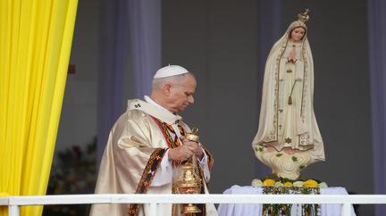 Pope Leo XIV denounces tyrants