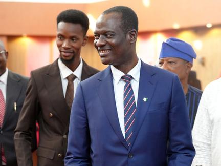 Nigeria replaces finance minister