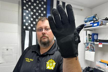 ICE buys 6,000 electric shock gloves