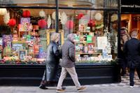 DWP Considers Paid Carer's Leave