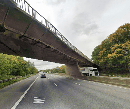Teenagers killed in M1 crash