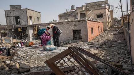 Lebanon ceasefire holds as thousands return