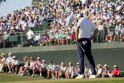 McIlroy Wins Back-to-Back Masters