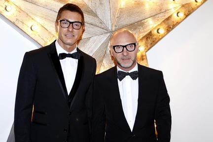 Dolce & Gabbana chair resigns