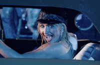 Sabrina Carpenter headlines Coachella