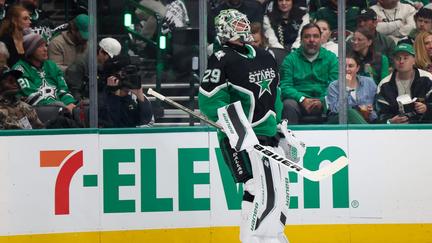 Wild beat Stars in Game 1