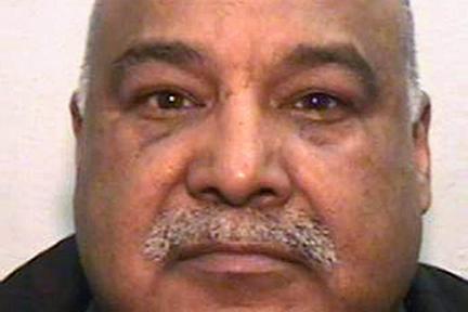 UK Changes Law to Deport Grooming Gang Leader