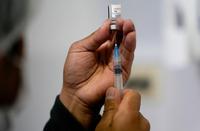 Pfizer beats Q1 earnings estimates