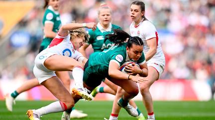 Red Roses Defeat Ireland