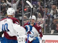 Avalanche push Kings to the brink
