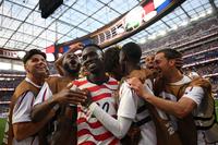 USA Defeats Australia 2-0 to Reach Knockouts