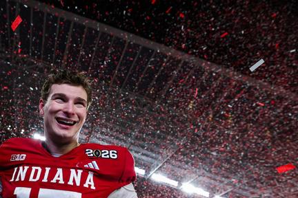 Raiders select Fernando Mendoza No. 1