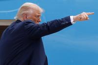 Trump Threatens Tariffs Over Canada Smoke