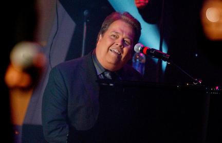 Alan Osmond dies at 76