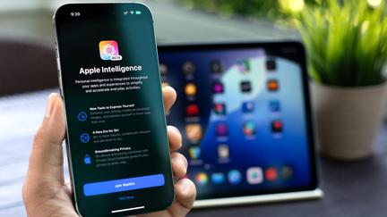 Apple Overhauls Siri with AI