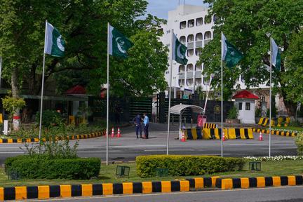 US-Iran truce faces severe strain