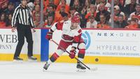 Hurricanes sweep Flyers to advance