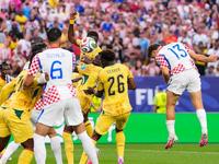 Croatia Beat Ghana 2-1 to Advance