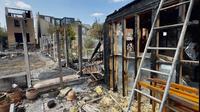 UK Swelters as Heatwave Tests Grid