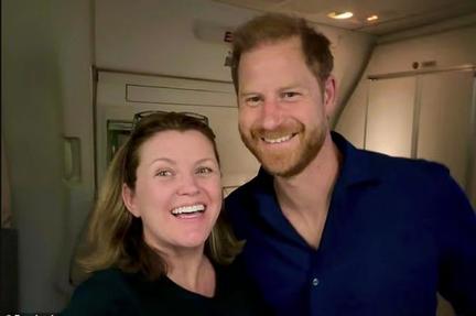 Prince Harry comforts grieving passenger