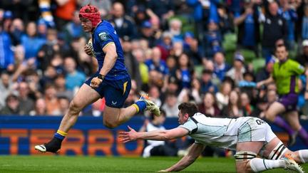 Leinster crush Ospreys in URC