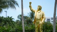 Trump's golden statue unveiled