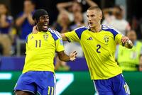 Japan and Sweden Draw, Both Advance