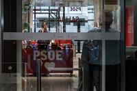 Spanish Police Raid Socialist HQ