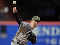 Yankees win Subway Series opener