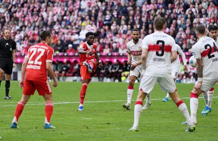 Bayern Munich Clinch 35th Title