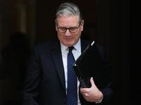 Starmer Faces Mandelson Vetting Scandal