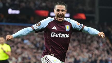 Aston Villa reach Europa semis