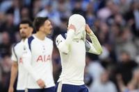 Spurs held by late Brighton goal